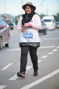 Runner Photo 1653322