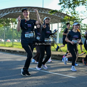 Runner Photo 1653432