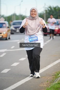 Runner Photo 1653478