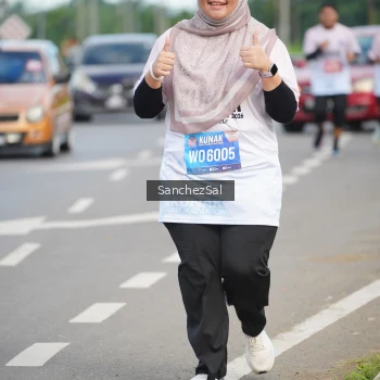 Runner Photo 1653482