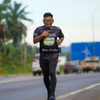 Runner Photo 1653513
