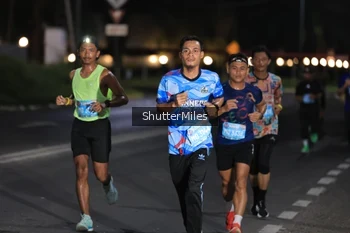 Runner Photo 1653603