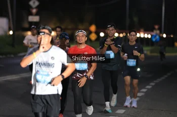 Runner Photo 1653638