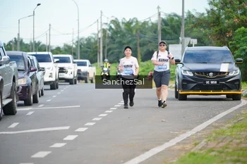 Runner Photo 1653649