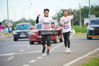 Runner Photo 1653667