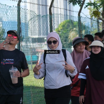Runner Photo 1653683