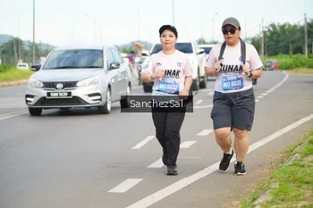 Runner Photo 1653699