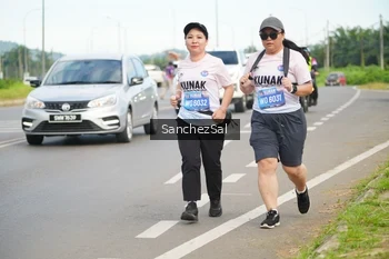 Runner Photo 1653725