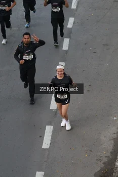 Runner Photo 1653750