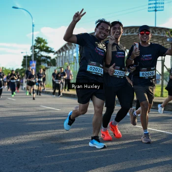 Runner Photo 1653793