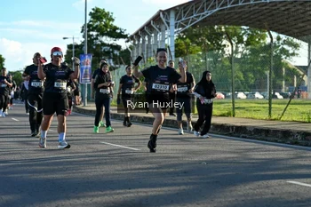 Runner Photo 1653811