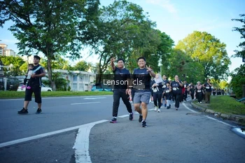 Runner Photo 1653879