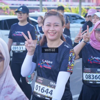 Runner Photo 1653898
