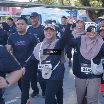 Runner Photo 1653931