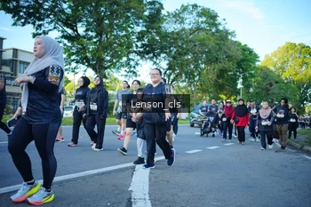 Runner Photo 1653932