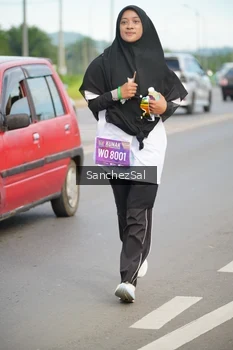 Runner Photo 1653939