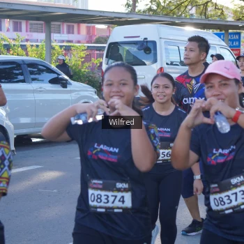 Runner Photo 1654079