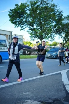 Runner Photo 1654125