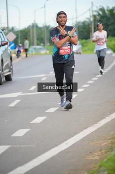 Runner Photo 1654185