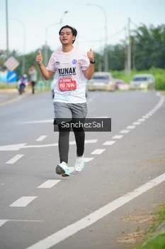Runner Photo 1654214
