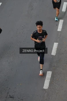 Runner Photo 1654226