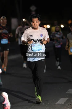 Runner Photo 1654238