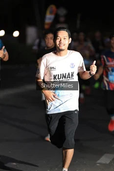 Runner Photo 1654304