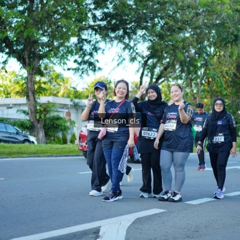 Runner Photo 1654341
