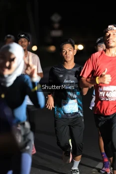 Runner Photo 1654348