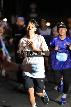 Runner Photo 1654350