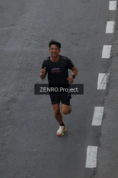 Runner Photo 1654669