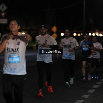 Runner Photo 1654683