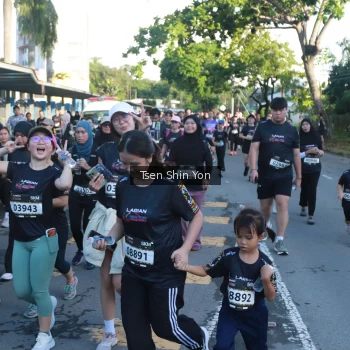 Runner Photo 1654769