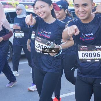 Runner Photo 1654836