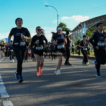 Runner Photo 1654942