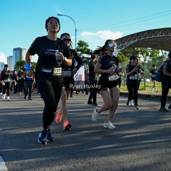 Runner Photo 1654989