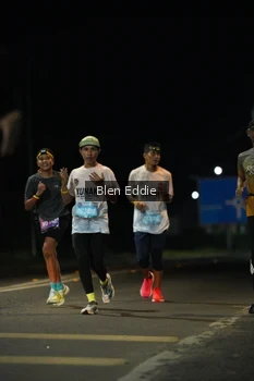Runner Photo 1655016