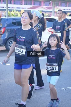 Runner Photo 1655041