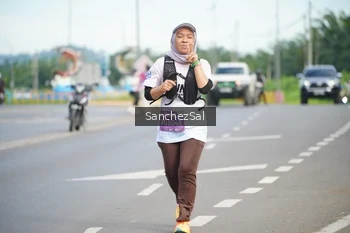 Runner Photo 1655136