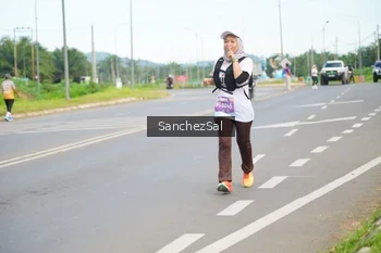 Runner Photo 1655340