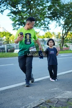 Runner Photo 1655349