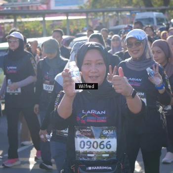 Runner Photo 1655357