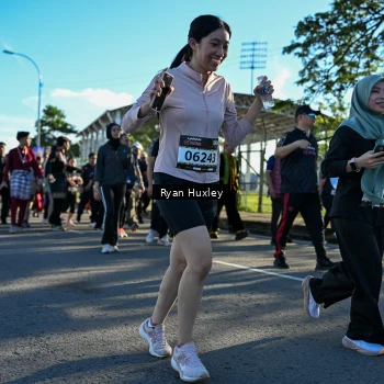 Runner Photo 1655374