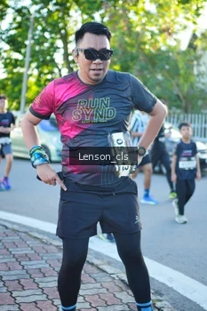 Runner Photo 1655519