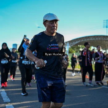 Runner Photo 1655696
