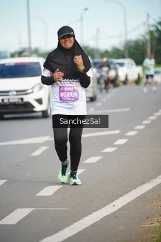 Runner Photo 1655741