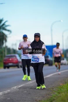 Runner Photo 1655756