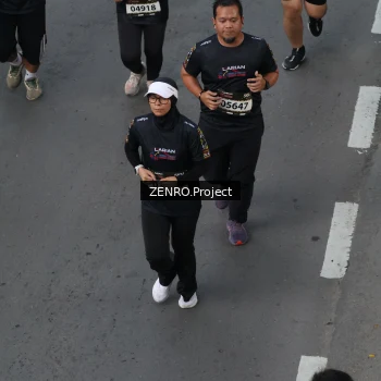 Runner Photo 1655764
