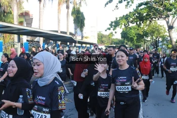 Runner Photo 1655783