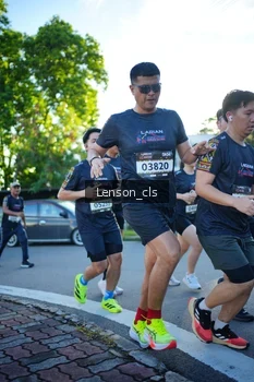 Runner Photo 1655865